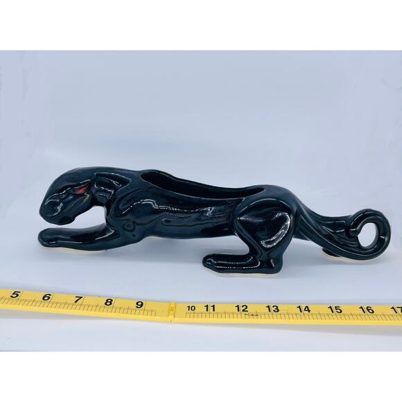 -SOLD- Iconic 50s Haegar Stalking Black Panther planter - Picture 4 of 8